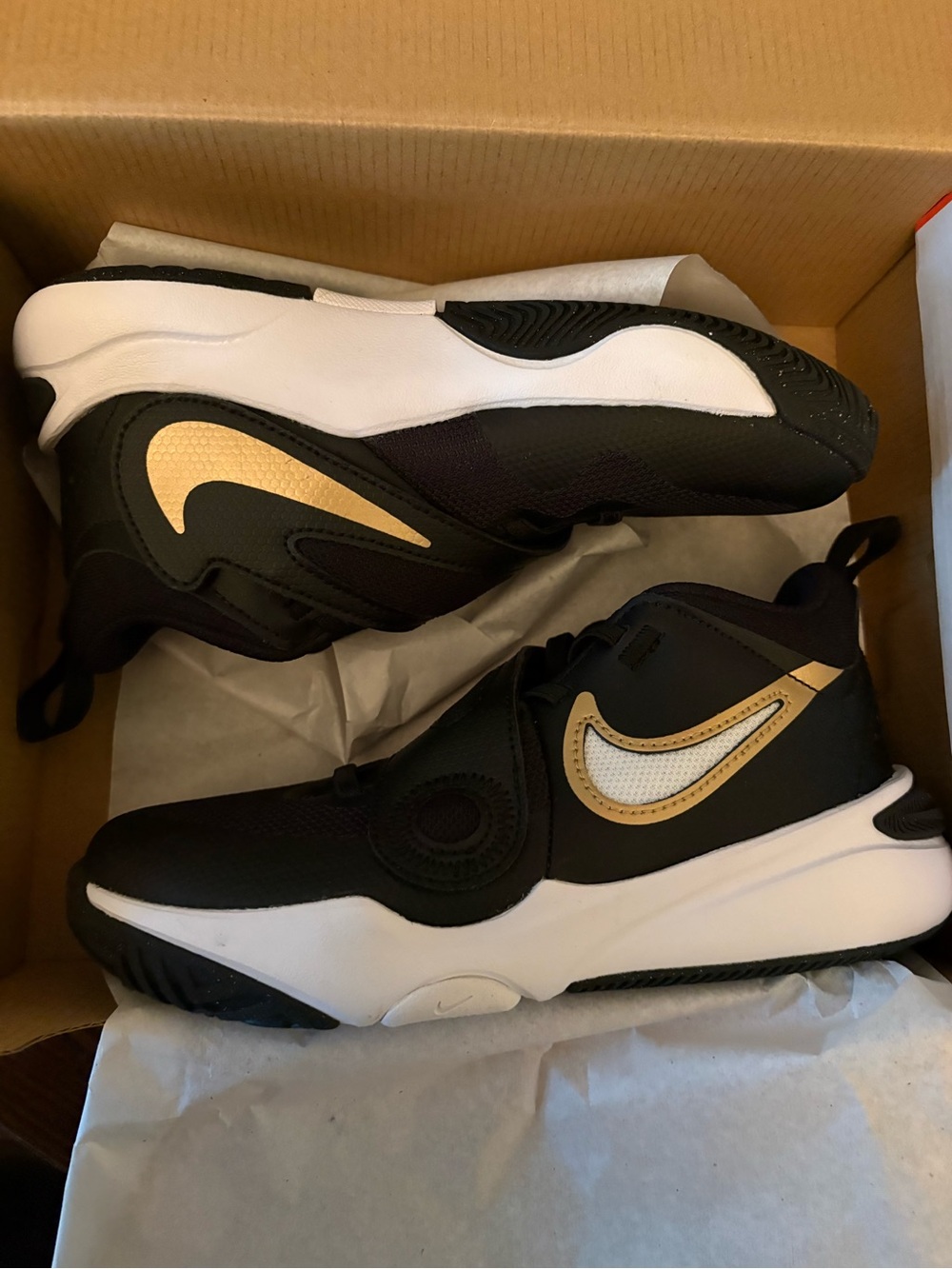 Nike Kids Black and Gold Athletic Shoes 2Y